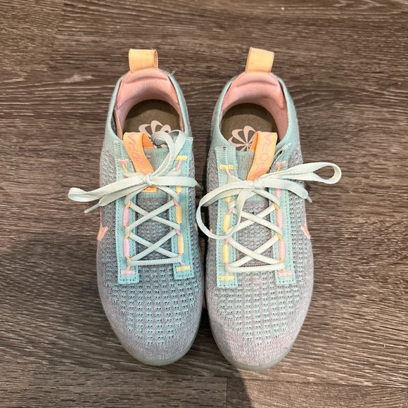 Nike Vapormax Womens Size 5.5 Worn Once - Picture 3 of 8